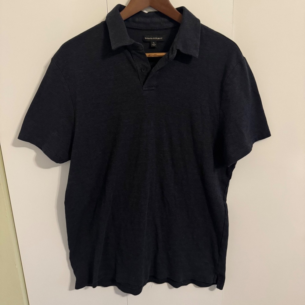 Banana Republic Mens XL Black Micro Stripe Short Sleeve Polo Shirt Classic